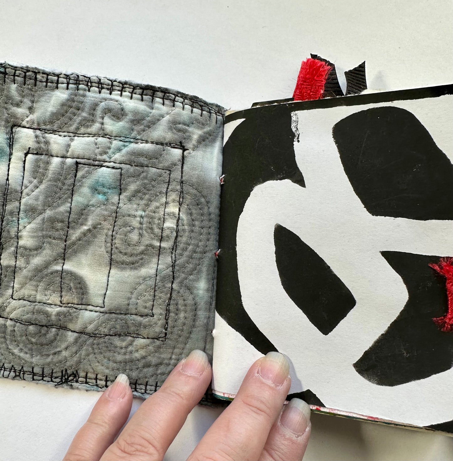 Red and Teal Journal (2g23)