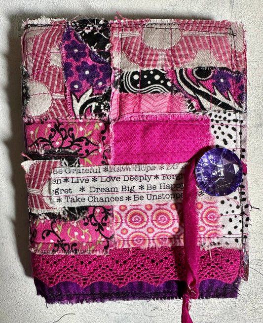 Love Deeply Quilted Journal (2m24)